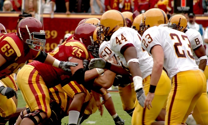 Oklahoma Sooners at Iowa State Cyclones - College Football