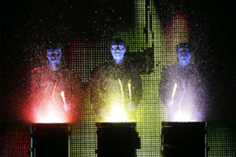 REVIEW: Blue Man Group makes grand return to Cedar Rapids